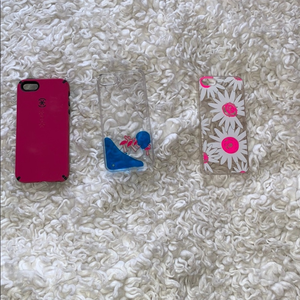 Three iPhone se cases